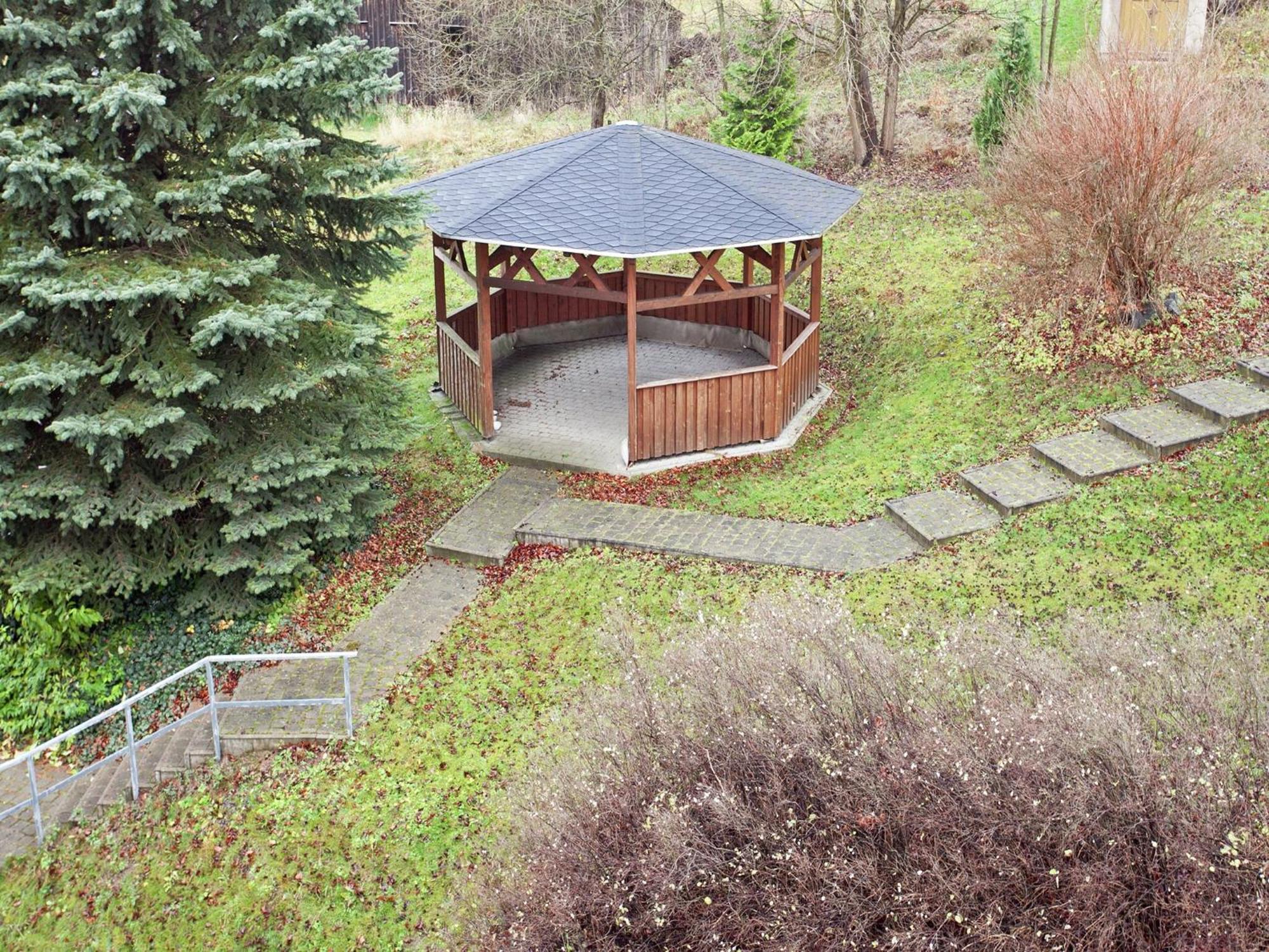 Alluring Villa In Grunhainichen Borstendorf With Garden Leubsdorf Esterno foto