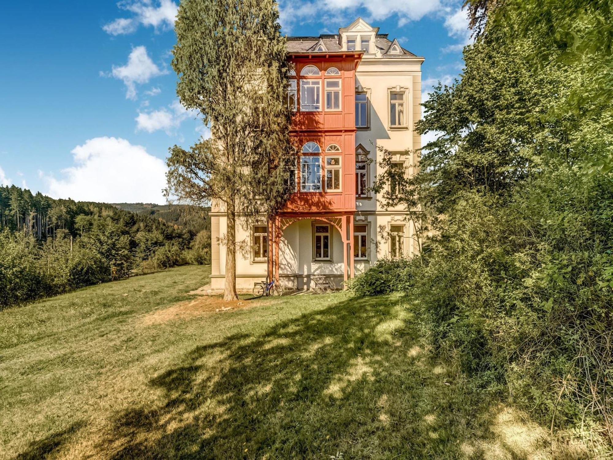 Alluring Villa In Grunhainichen Borstendorf With Garden Leubsdorf Esterno foto